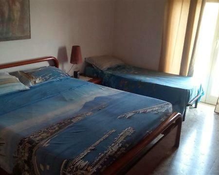 Casa Vivi' - Airport And City Leilighet Napoli Eksteriør bilde